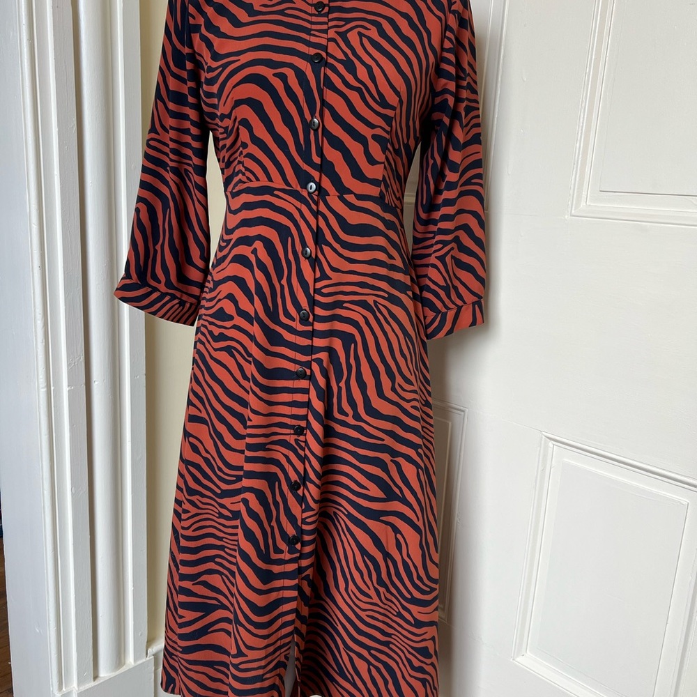 Tiger Print Button-Down Maxi Dress - Picture 6 of 6
